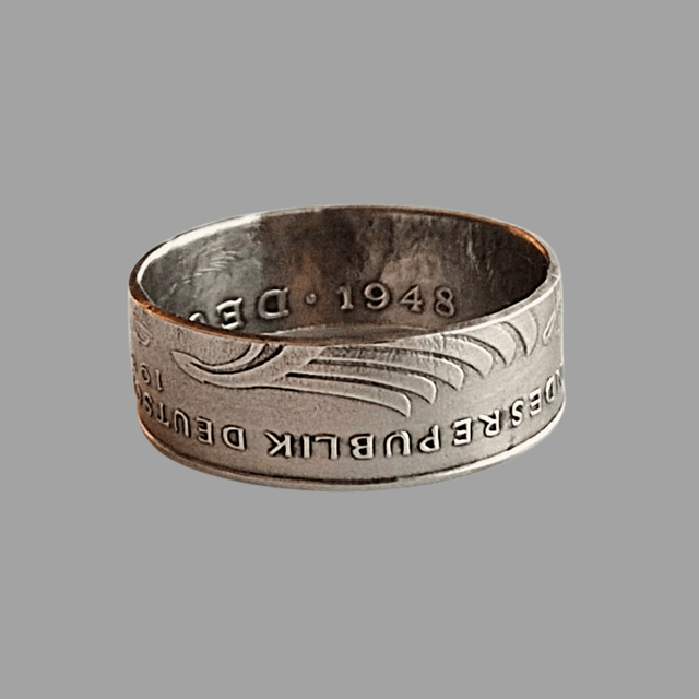 German Two Mark 1988 Coin Ring     